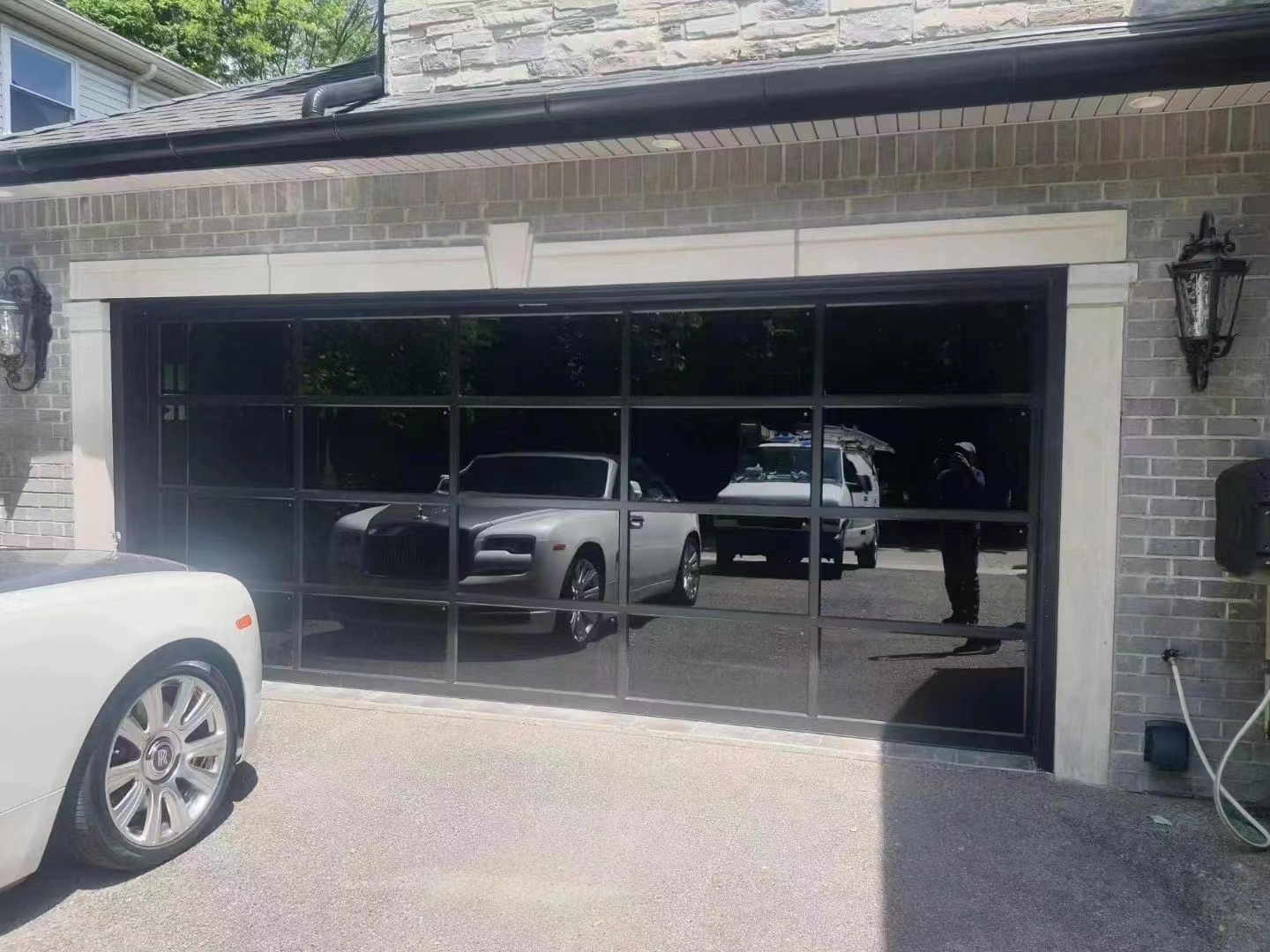 High-speed doors