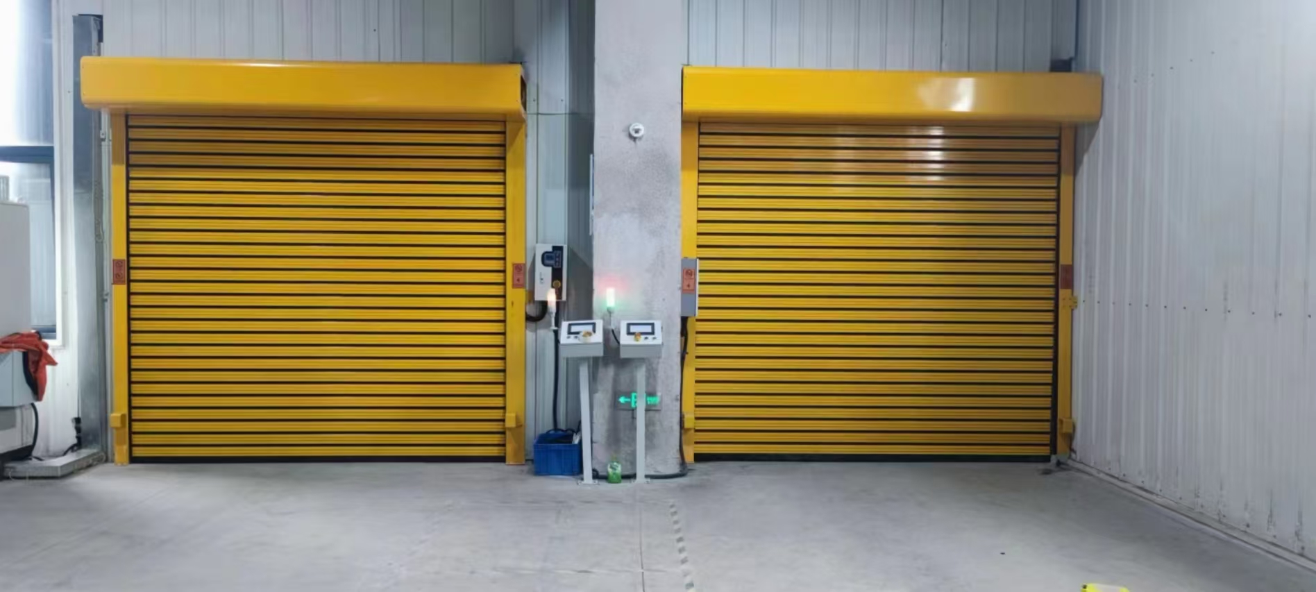 High-speed doors