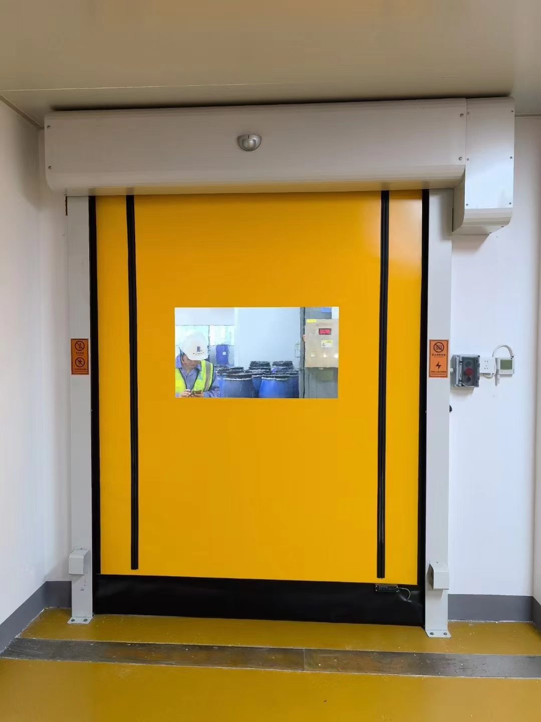High-speed doors
