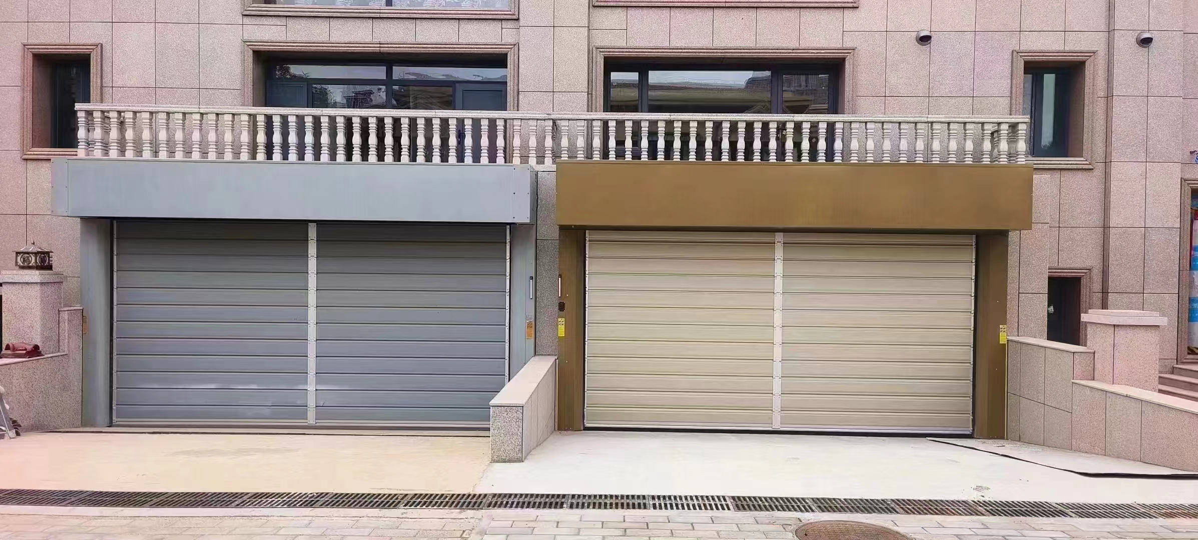 High-speed doors