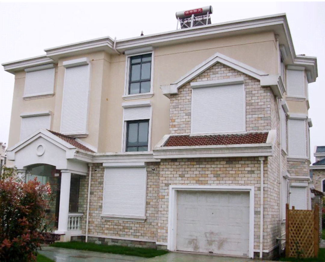 Aluminum alloy electric roller shutter door-2.png