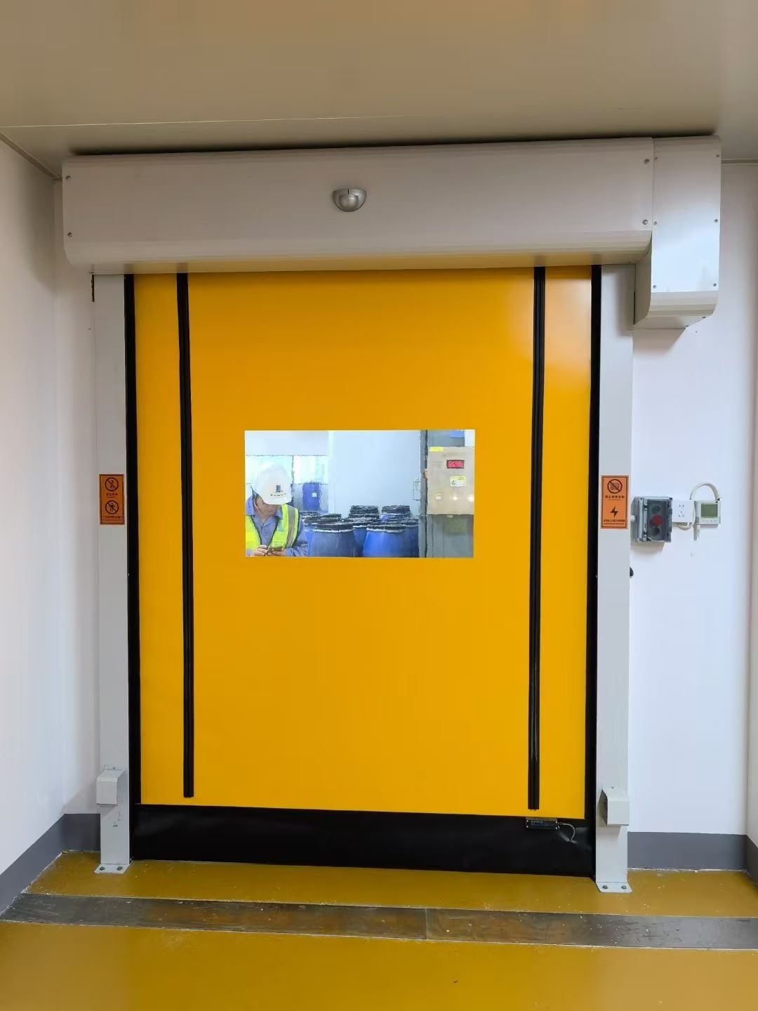 Self-healing zipper doors18.jpg Self-healing zipper doors18.jpg