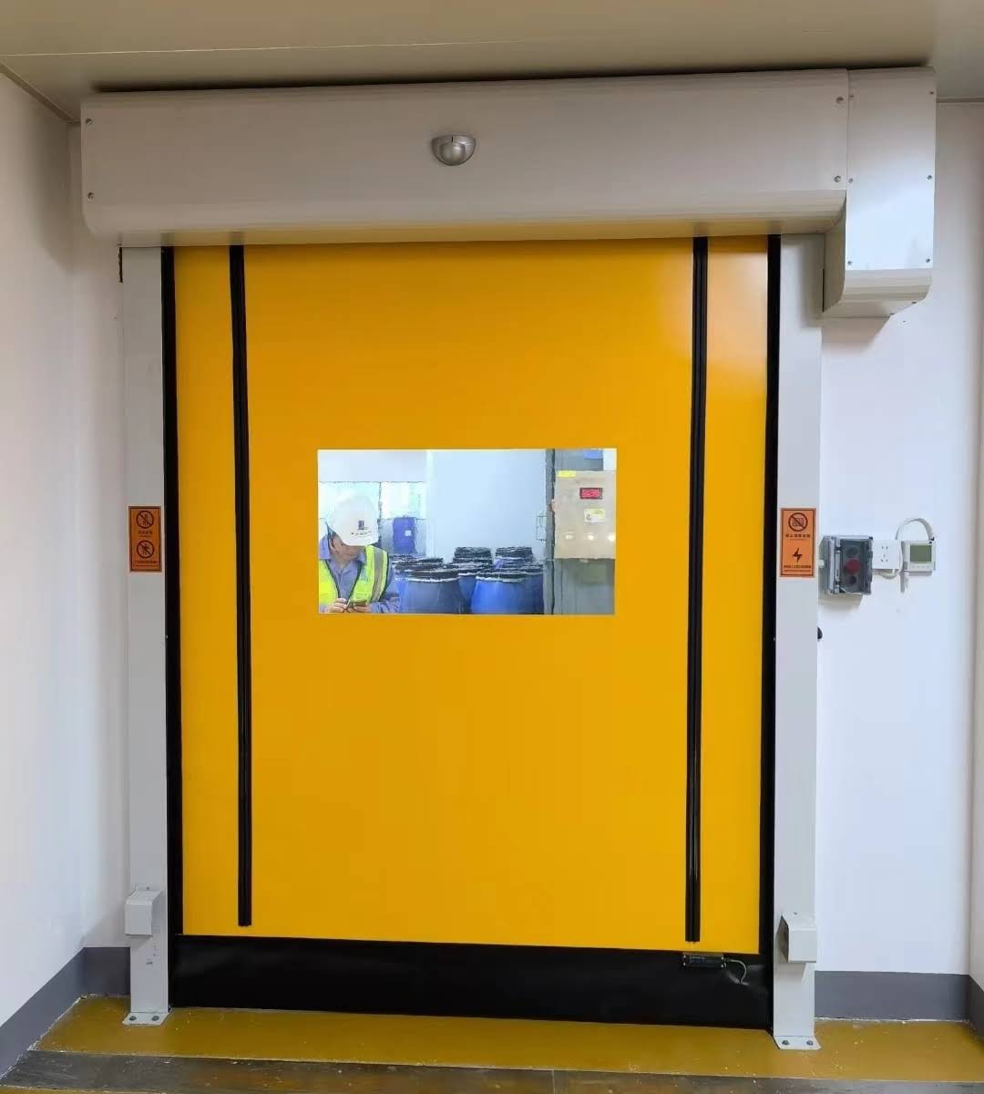 Self-healing zipper doors10.jpg Self-healing zipper doors10.jpg