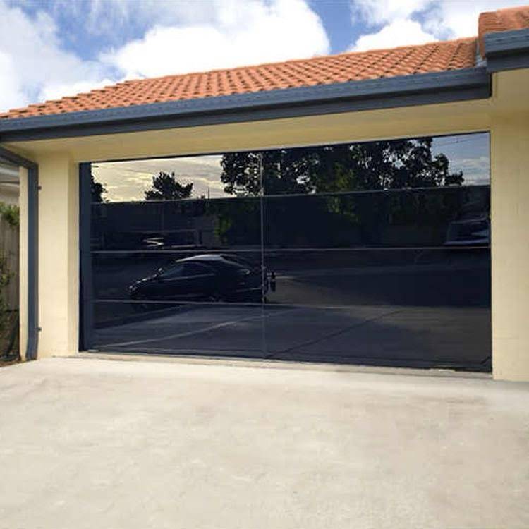 Mirror Glass Garage Door.jpg Mirror Glass Garage Door.jpg